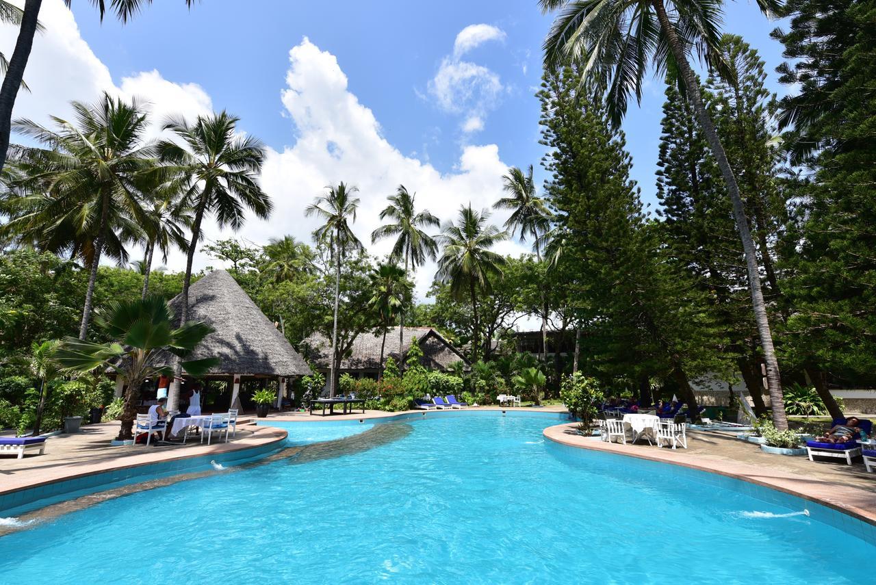 Kilifi Bay Beach Resort Экстерьер фото